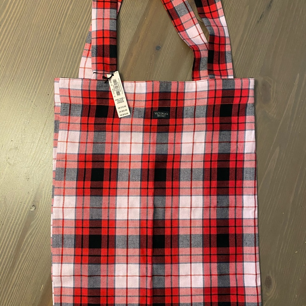 New Victoria’s Secret plaid bag